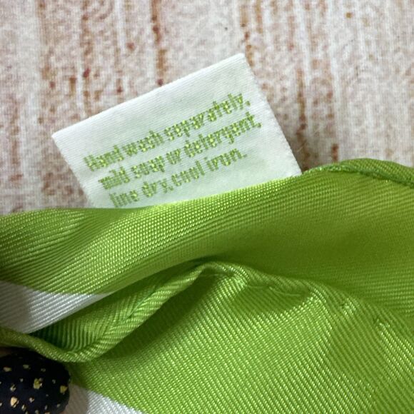 Vintage SM Kent Avon Burst of Spring Floral Japan Green Head Hair Wrap Mob Wife - Picture 11 of 11